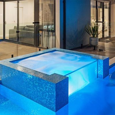 30-300mm Dicke Klares Acryl Schwimmbad Aupool Custom Größe für Familienspaß