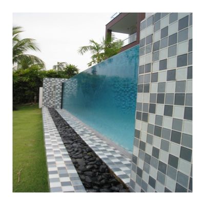 Erstellen Sie ein einzigartiges Pool-Erlebnis mit unserem maßgeschneiderten Acryl-Pool-Design