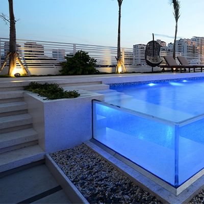Acrylisches Outdoor-Schwimmbad mit trockener Thermostatik-Polymerisationstechnologie und 30 Jahre