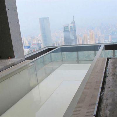 Nachhaltiges Schwimmbad für Familien AUPOOL Modernes Design Außenpool mit klarem Acryl