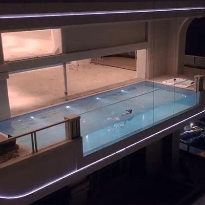 Salzwasserbecken Klarer Dicke Behälter Spa Plexiglas-Panel Unendliches Acryl-Schwimmbad