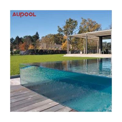 Außen- und Tauchpool mit 100% reinem Lucit-Acryl von Sublue Dive Pools